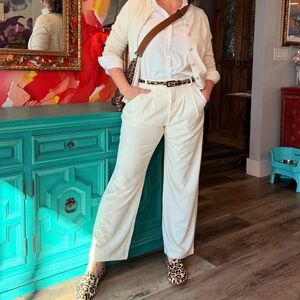 lUGA Wide-Leg High-Waist Pants in Cream